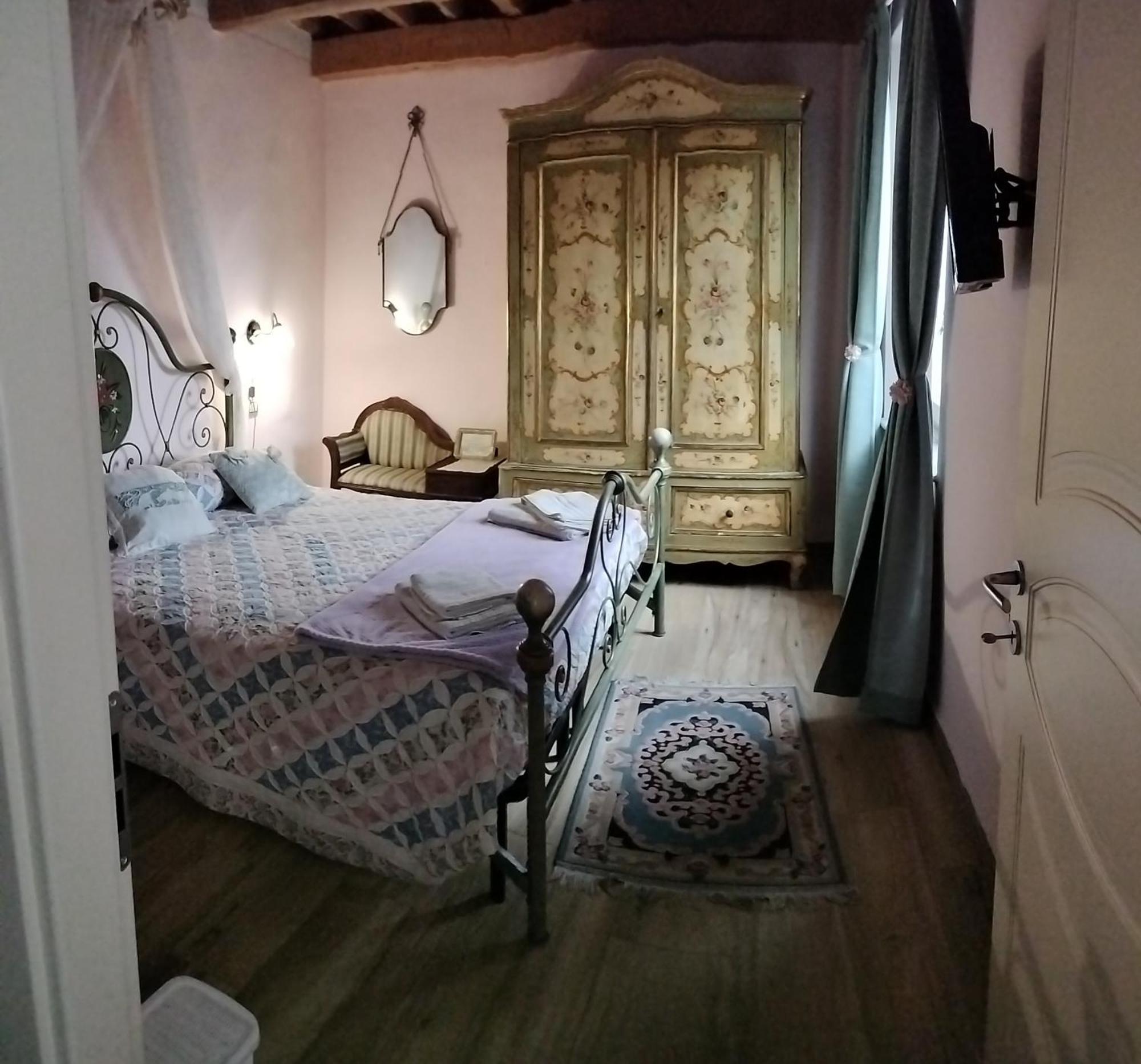 B&B La Rosa Nel Verde Lukka Zewnętrze zdjęcie