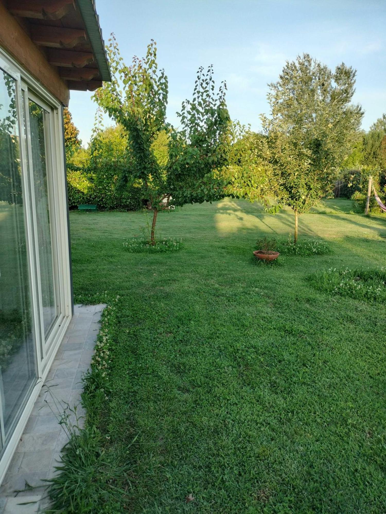 B&B La Rosa Nel Verde Lukka Zewnętrze zdjęcie